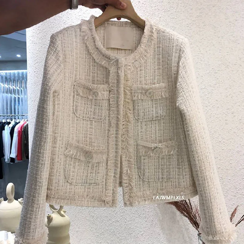 

Coats & Jackets