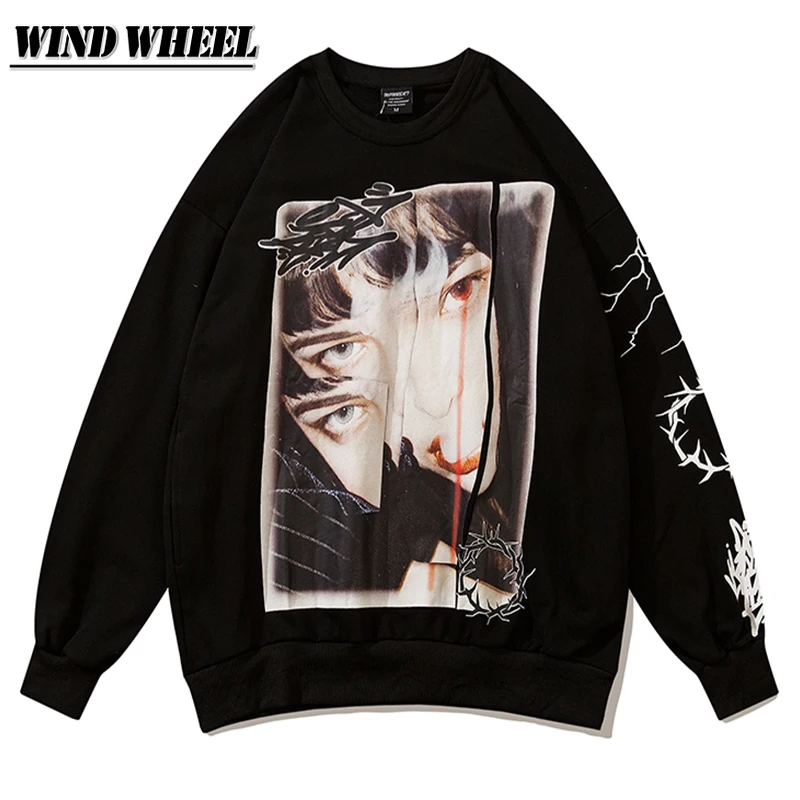 

Hoodies & Sweatshirts