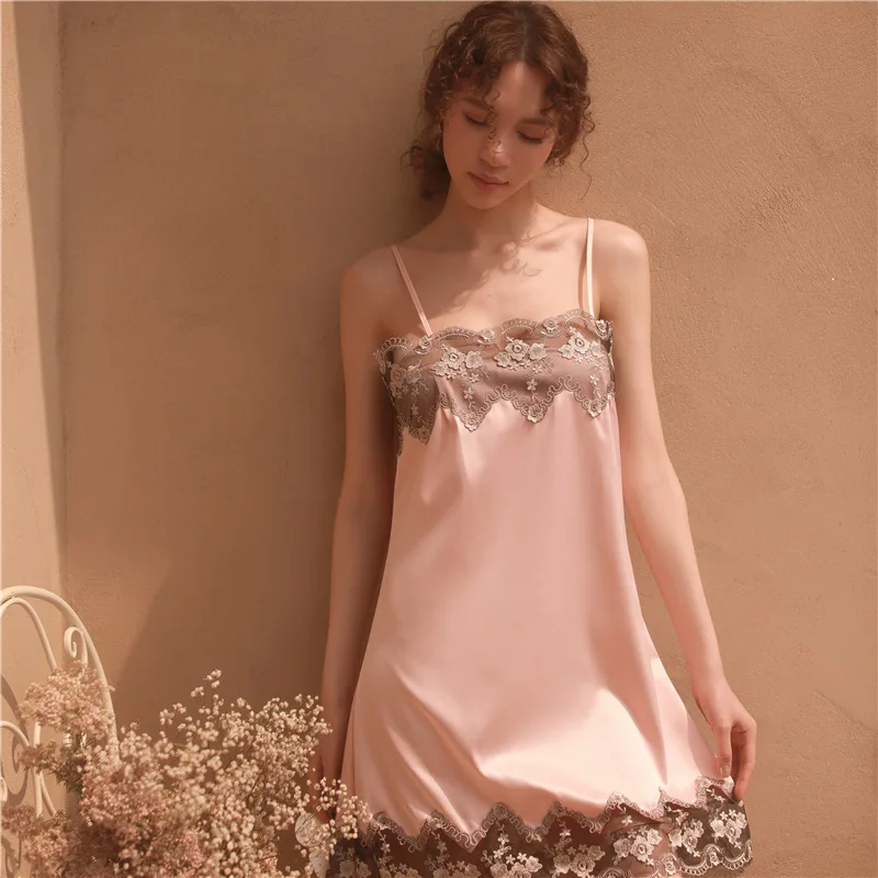 Light Pink Сексуальная атласная ночная рубашка с бретельками, элегантная женская домашняя одежда, ночная рубашка, Дамское ночное белье H874 - Цвет: Light Pink