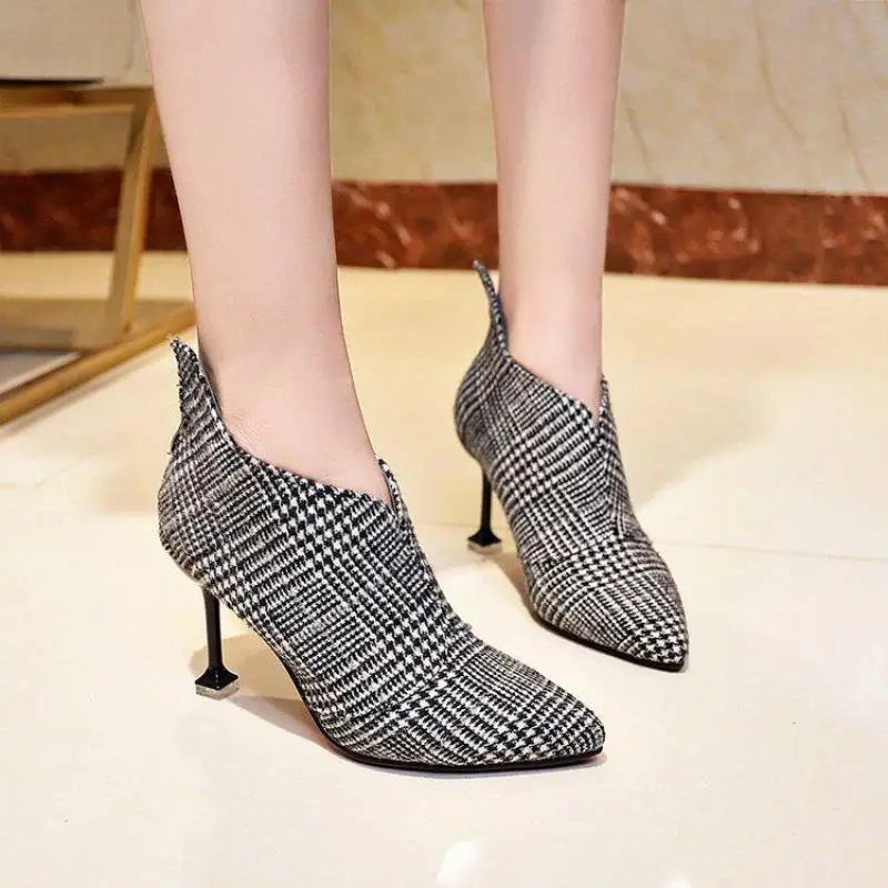 

Women Shoes Slip-On Retro High Heel Ankle Boot Elegant Cusp England Casual Short Boots Female Pointed Toe Stiletto Shoes