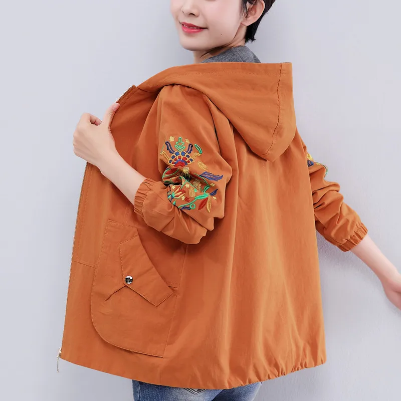 

Spring Autumn Middle-aged Women Jacket Coat New Embroidered Short Hooded Overcoat Plus Size 4XL Cotton Windbreakers Female Tops