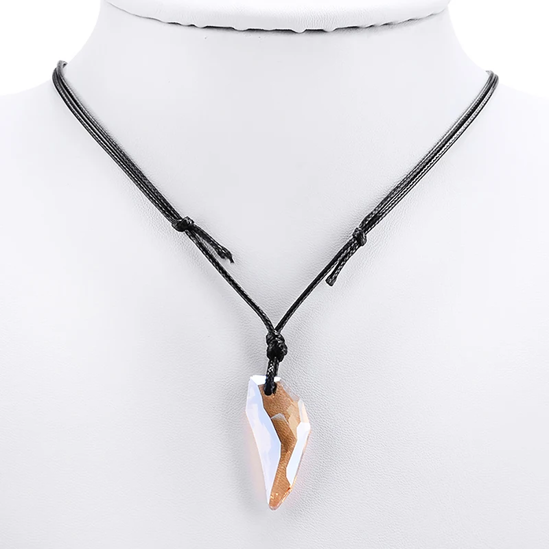 

10pcs/lot Shellhard Crystal Stark Wolf Fang Tooth Pendant Necklace Vintage Men Antique Colorful Choker Necklace Fashion Jewelry