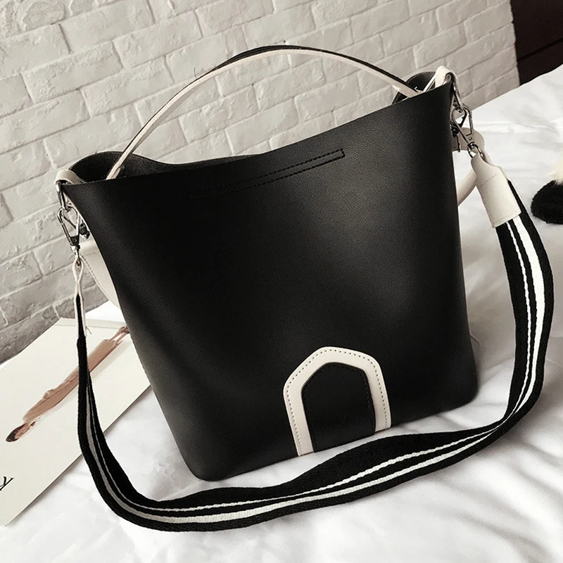 Fashion Women Bucket Bag Vintage Tassel Messenger Bag High Quality Coin Bags Retro Shoulder Bag Simple Crossbody Bag Tote