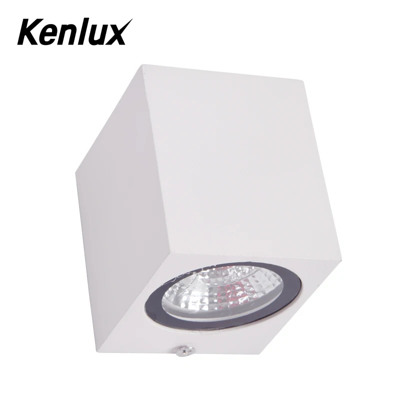 Светодиодный настенный светильник монтируемый на поверхность 5 Вт 10 ванная