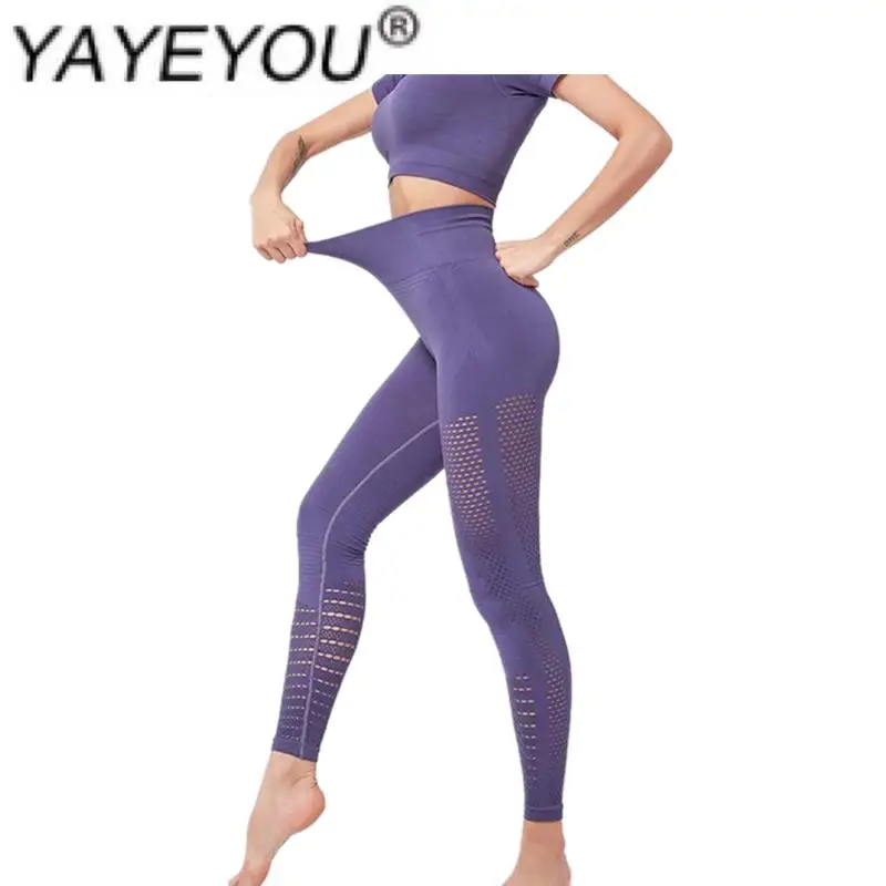 

new 2020 Summer women fitness movement hollow out show hilum tall waist peach hip fitness pants short sleeves running sport sexy