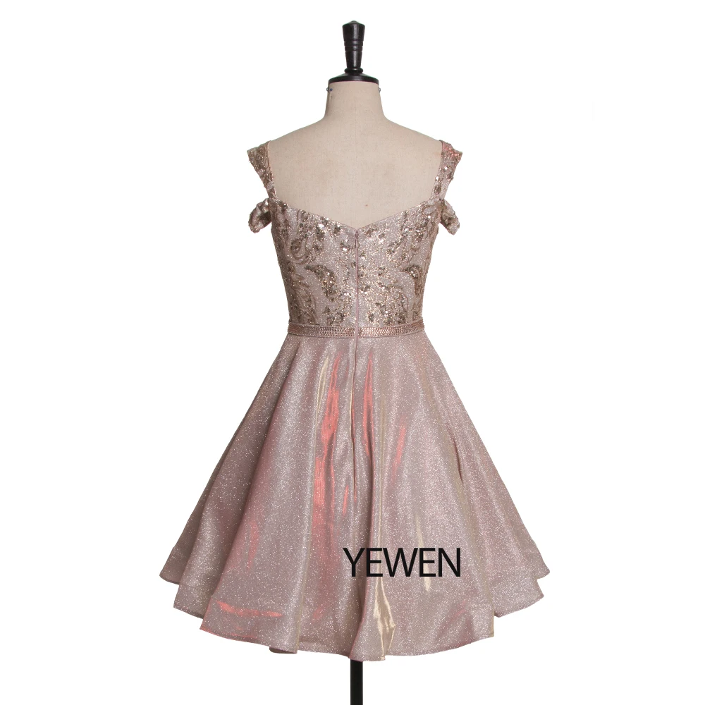 Элегантное платье для выпускного вечера с открытыми плечами 2019 короткое золотое