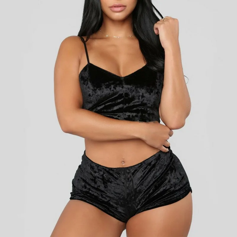 

Women Spaghetti Straps Velvet Pajamas With Shorts Pajama Set Sexy 2pcs 2021 Hot-sale