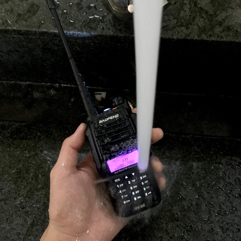 UV-9R IP67 Водонепроницаемый дистанционный двухдиапазонный 136-174 / 400-520MHz fm-радио рация