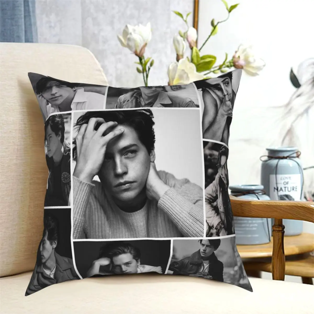 

Cole Sprouse квадратная наволочка с рисунком