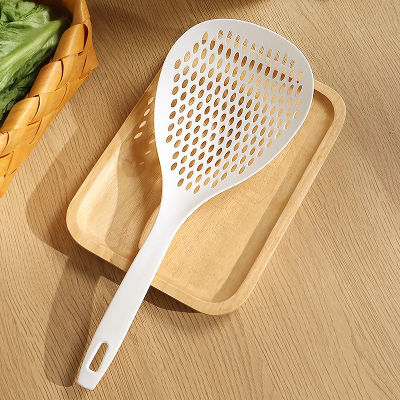 

Long Handle Pasta Colander Cooking Sieve Food Filtration Spoons Skimmer Noodles Strainer Home Kitchen Utensils 2021 New