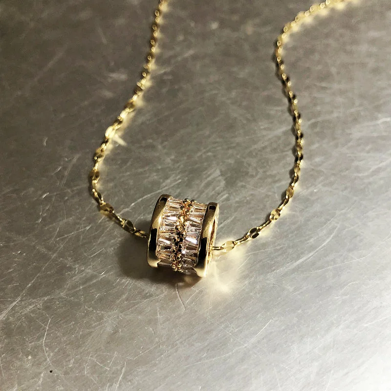 

Wholesale high end brand necklace high quality titanium pendent exquisite neck chain fine jewelry accessories gold women lady