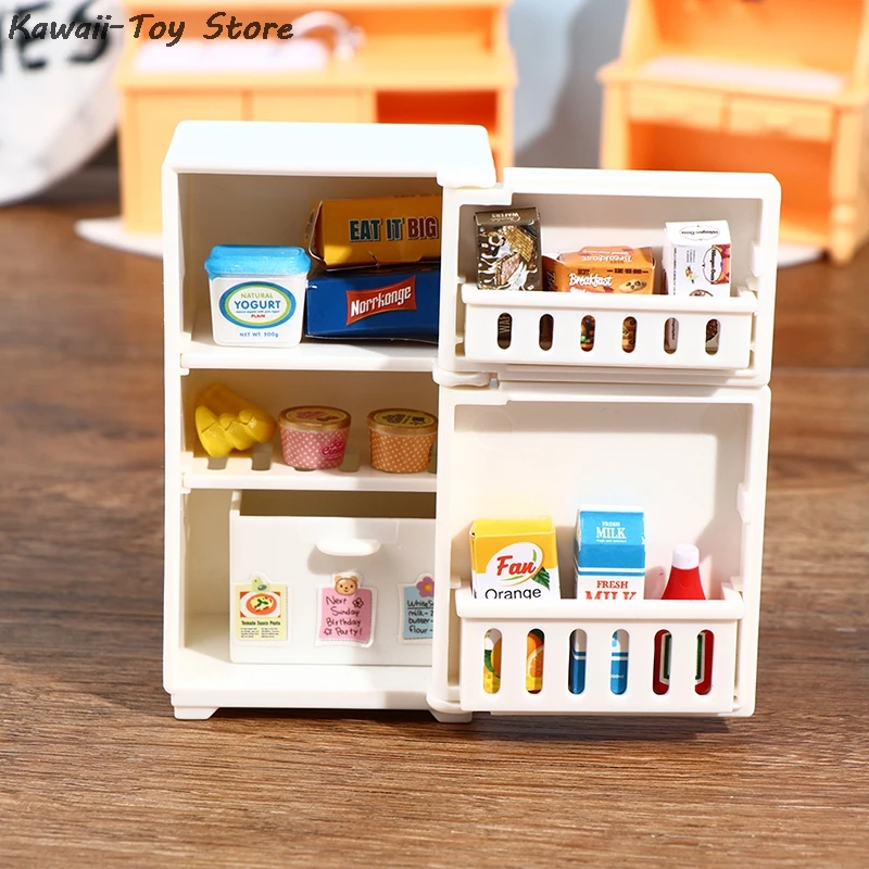 

16Pcs/Set Miniature Kitchen White Wooden Fridge Refrigerator Freezer 1:12 Doll House Decor Classic Toys For Child Kids Gift