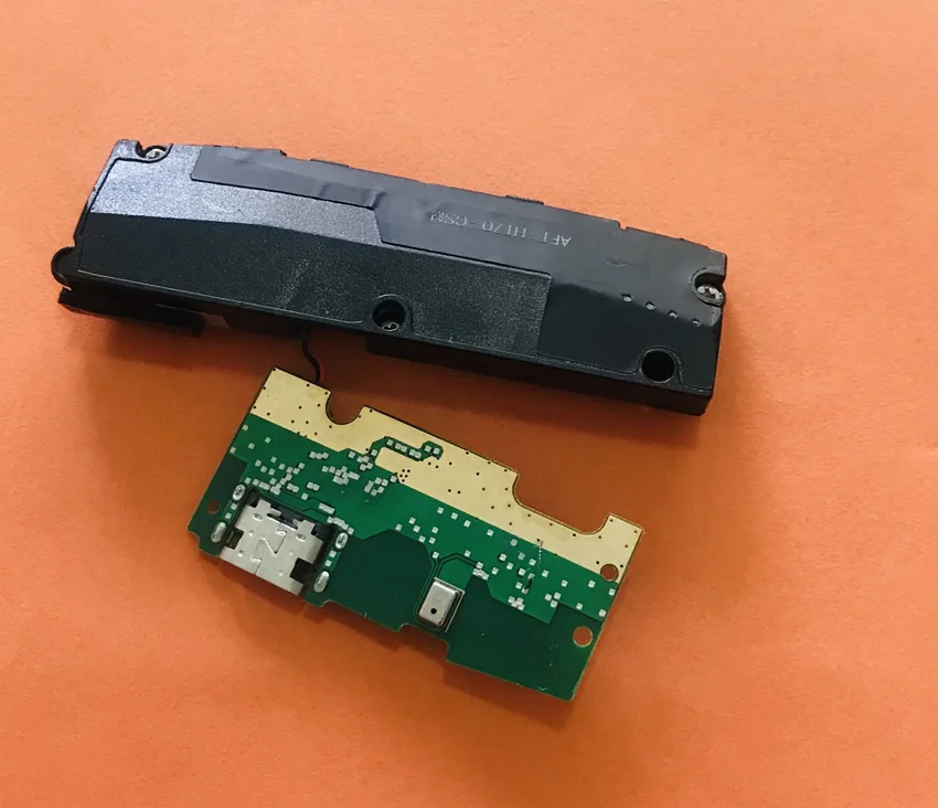 Б/у оригинальный USB Plug заряд доска + Громкий динамик для HOMTOM HT70 MTK6750T Octa Core