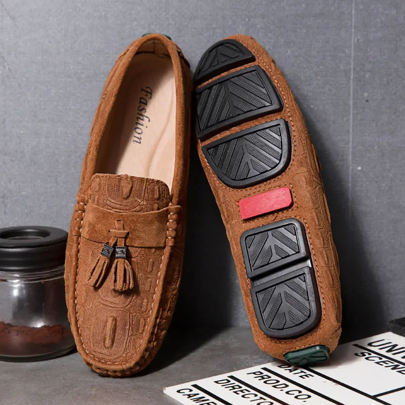 

Vanmie Casual Tassels Men Loafers Shoes Soft Moccasins Men Suede Leather Loafers for Men Comfortable Luxury Male Driving Shoes