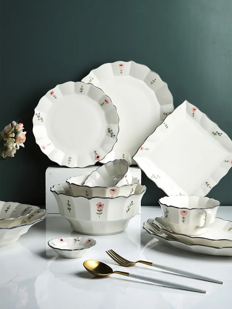 

Pastoral Fresh Flower Ceramic Dinner Set Soup Bowl Plate Dishes Cutlery Game Flavour Saucer Combination