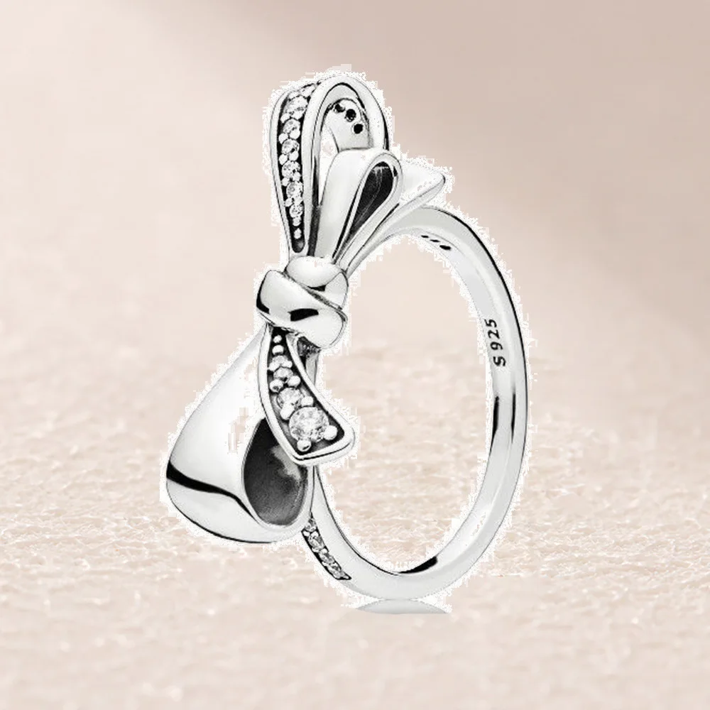 

197232CZ Brilliant Bow Ring