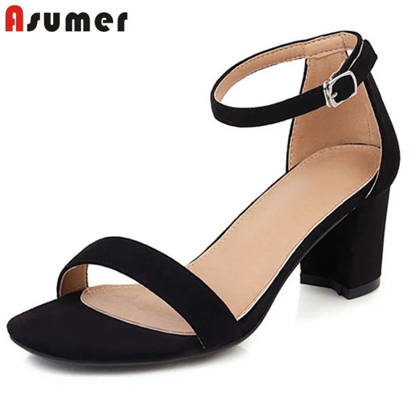 

ASUMER/2021 Новое поступление женские босоножки из флока для девушек с пряжкой на щиколотке, летние сандалии на высоком квадратном каблуке; Клас...