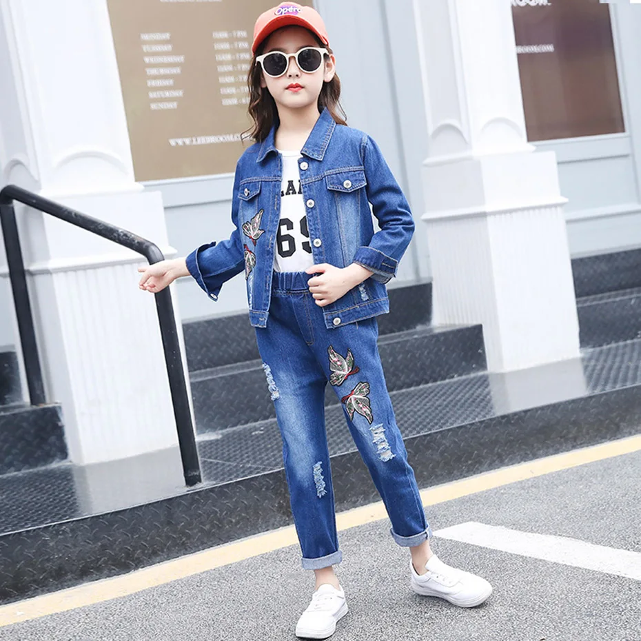 Комплект одежды для девочек куртка с вышитой птицей + джинсы 2 предмета детская