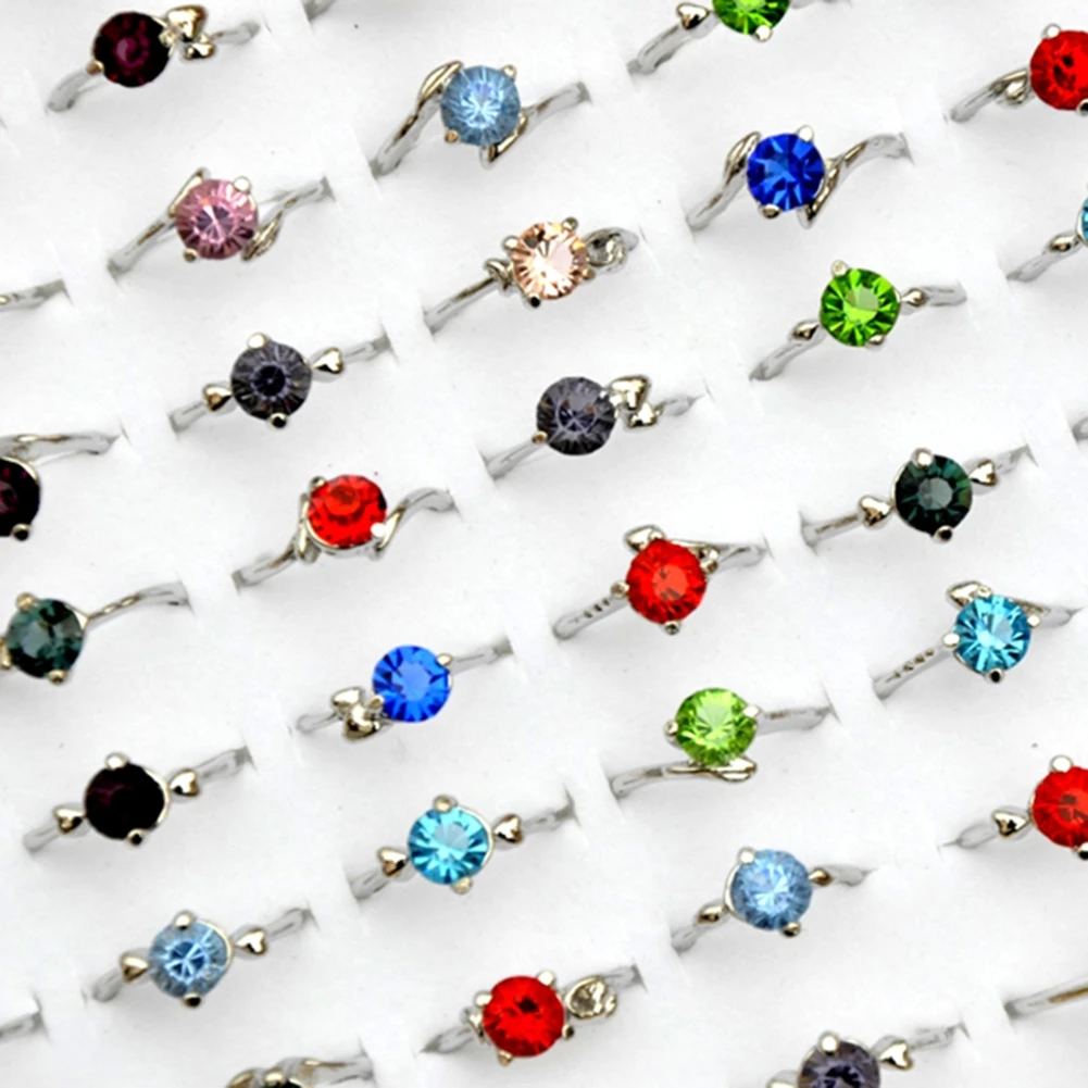

10Pcs/lot Mixed Random Color Laser Cut Crystal Rhinestone Rings Women Party Ring Jewelry