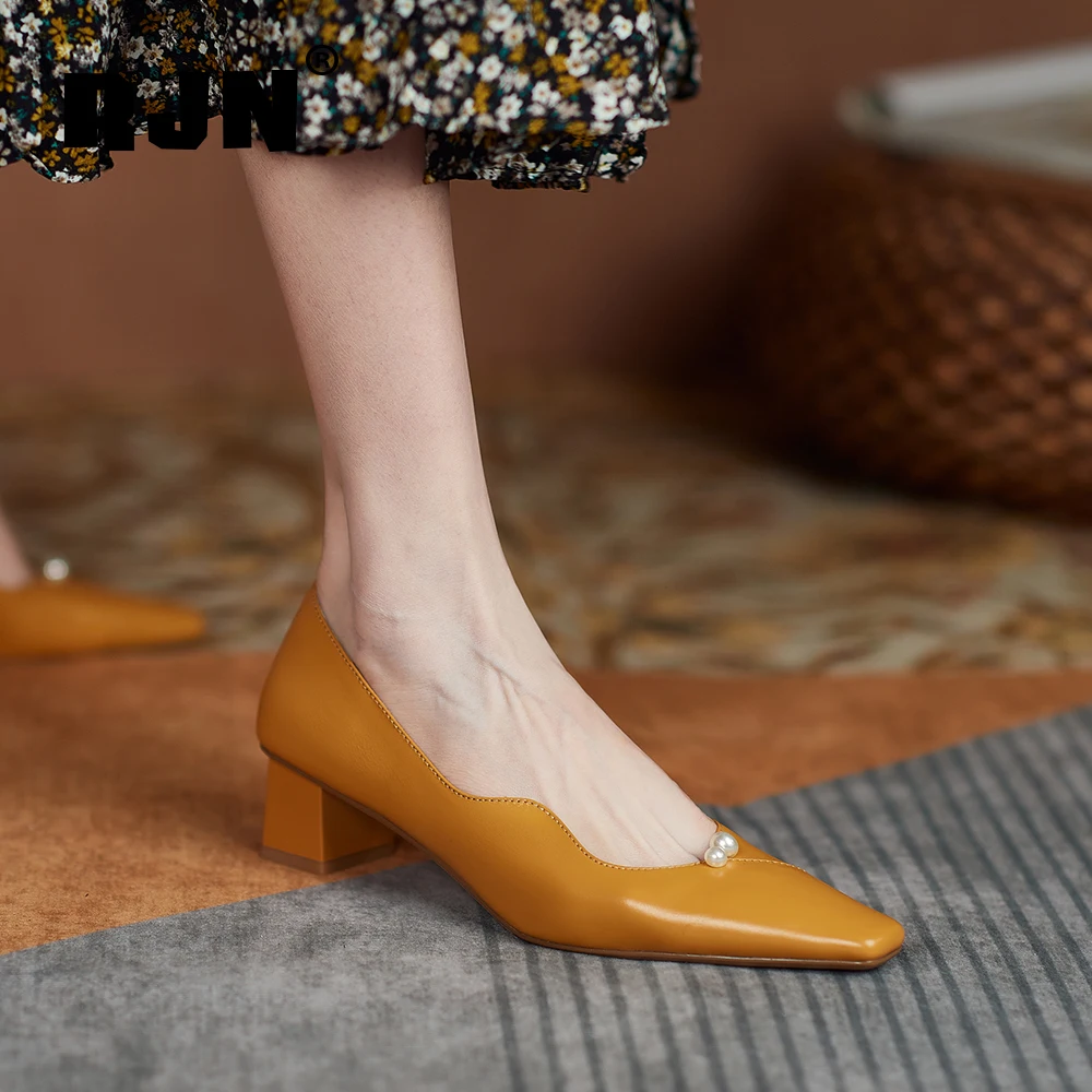 

RJN High Quality Handmade Genuine Leather Women's Shoes Fashion Concise Square Toe Pearl Decoration shallow Slip-On Pumps RO582