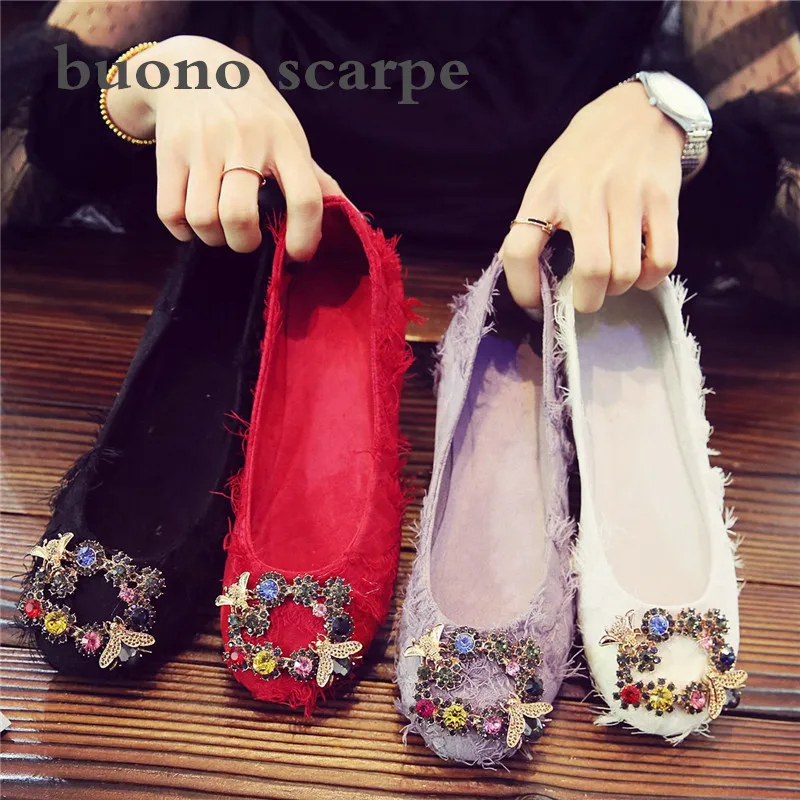 Новинка весенне осенняя стильная женская обувь на плоской подошве с цветочным