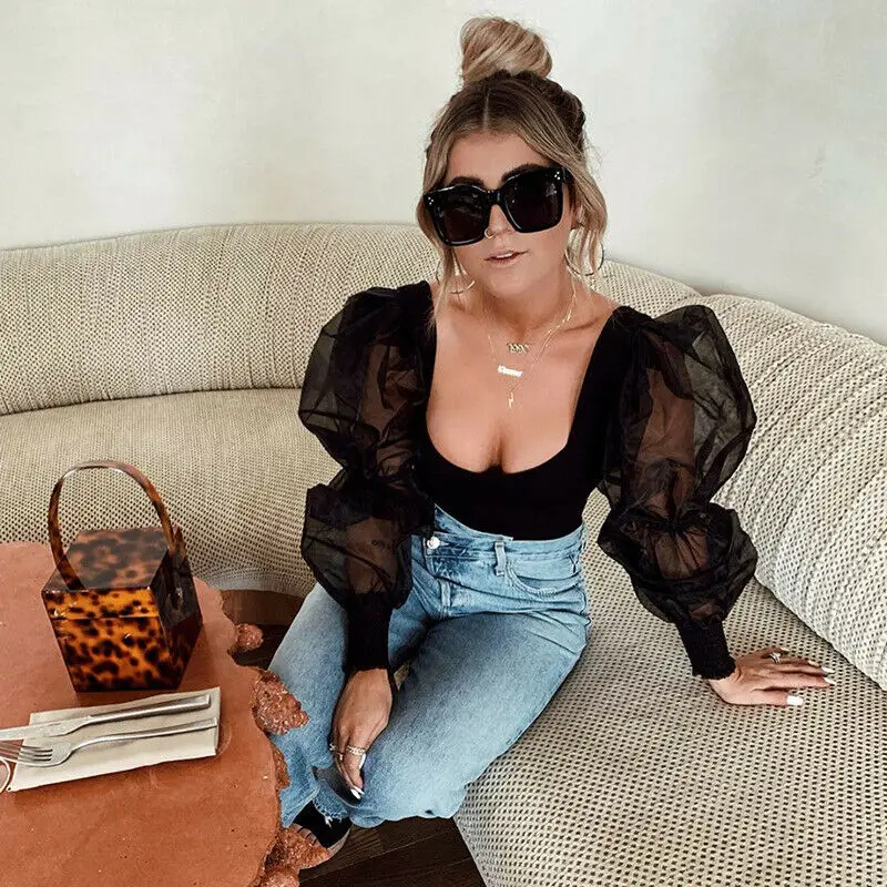 Женский комбинезон с длинным рукавом и буффами однотонный черный повседневный