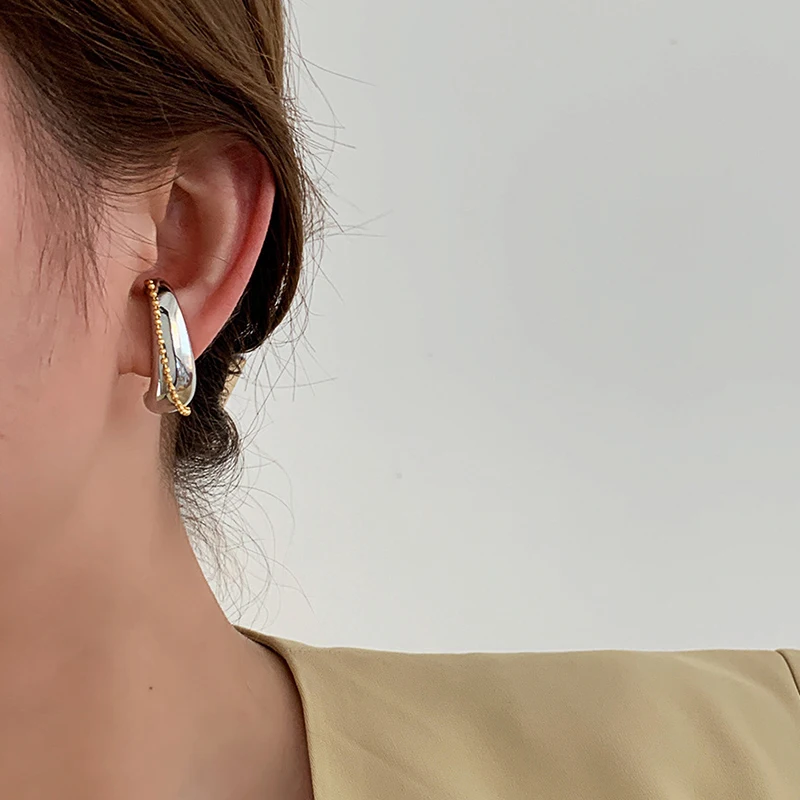 

GSOLD Creative C-Shaped Gold Color Round Bead Chain Earrings Simple Crescent Metal Punk Ear Studs Women Fashion Jewelry