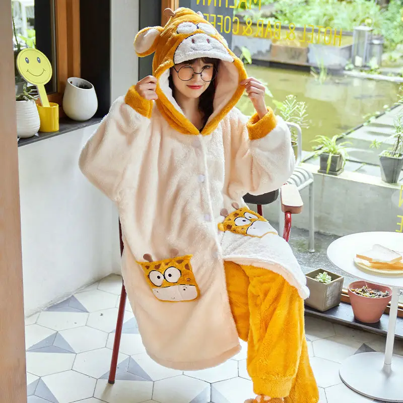 Autumn and Winter Pajamas Women Thickened Plus Velvet Long Coral Velvet Pajamas Cartoon Plus Size Two-piece Flannel Home Service
