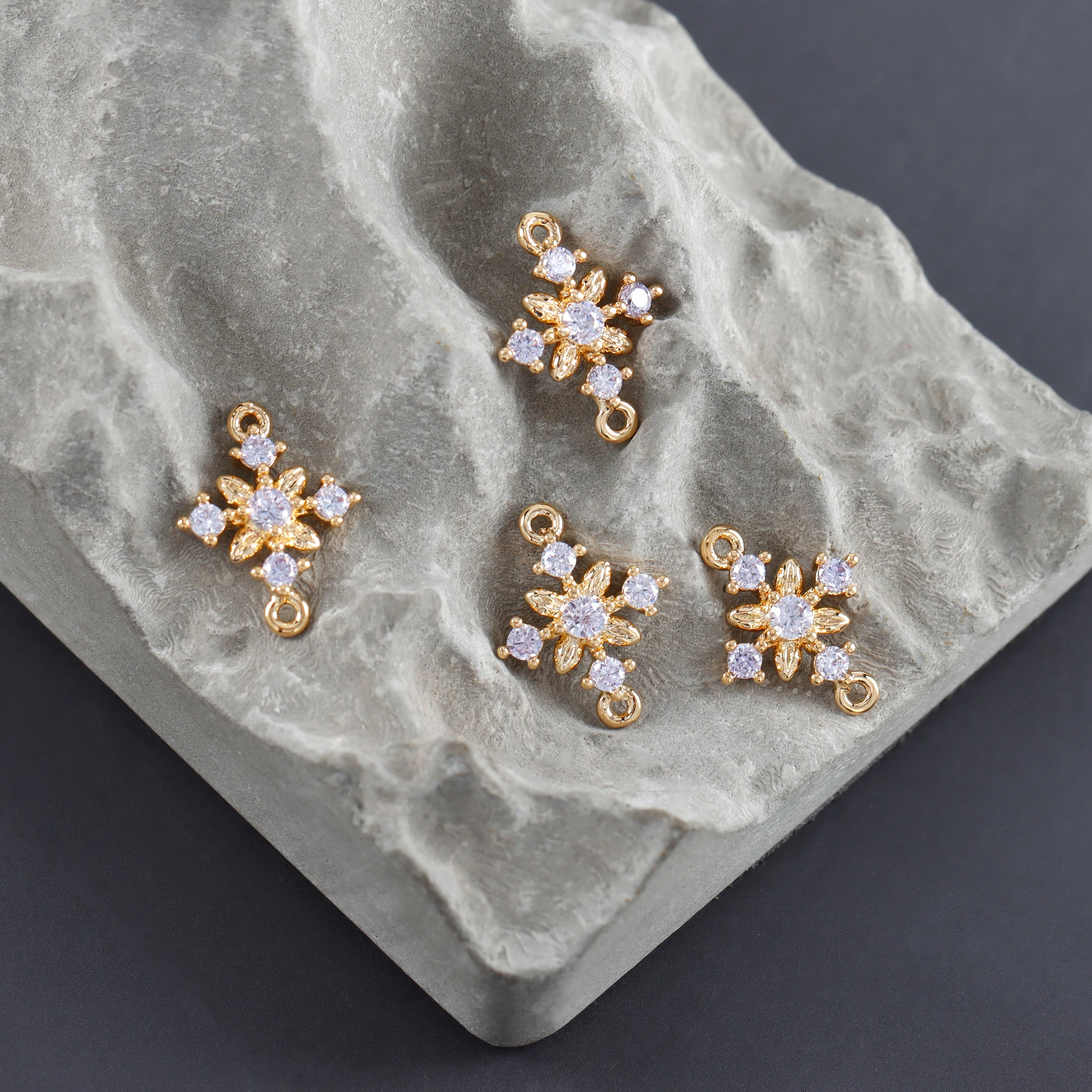 

GUFEATHER M1023,jewelry accessories,18k gold plated,copper metal,zircons,charms,jump rings,diy earrings,jewelry making,10pcs/lot