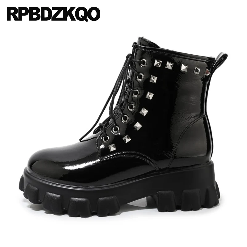 Женские армейские ботинки на платформе белые до щиколотки в стиле милитари с