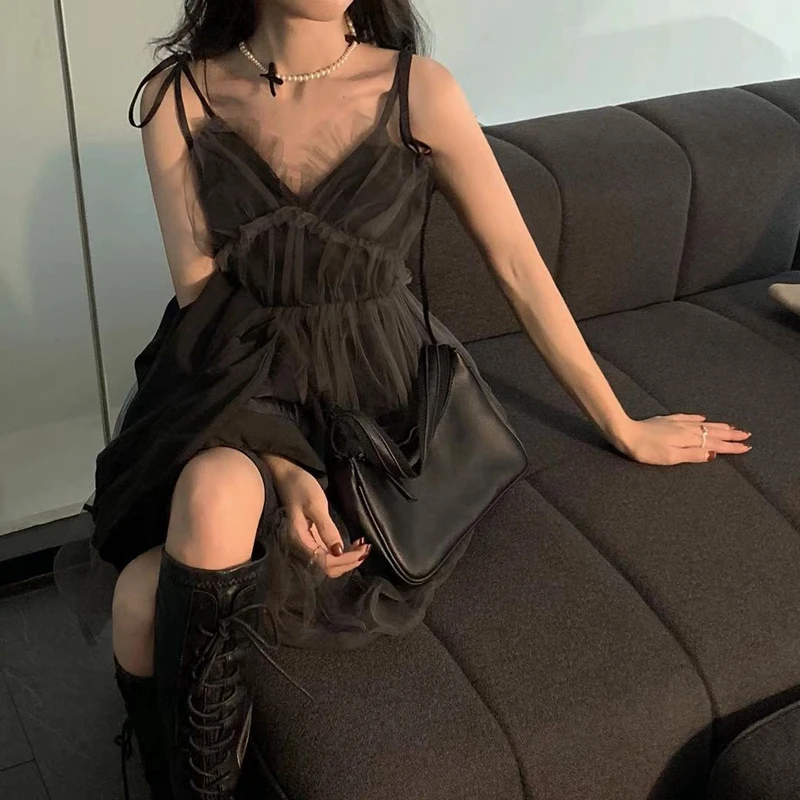 

Женские платья МАЗ