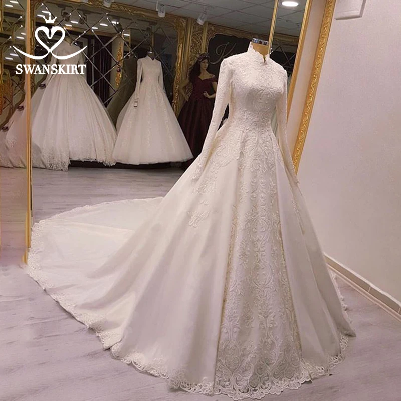 Роскошное мусульманское свадебное платье с аппликацией из бисера Swanskirt AZ02
