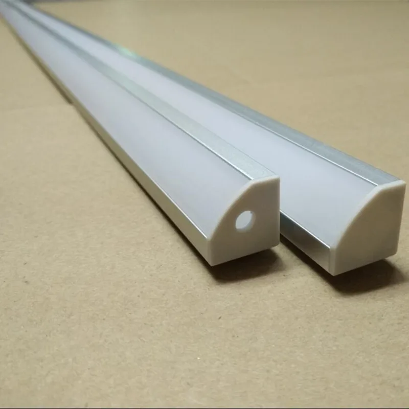 Светодиодный Угловой алюминиевый профиль с опаловым диффузором для