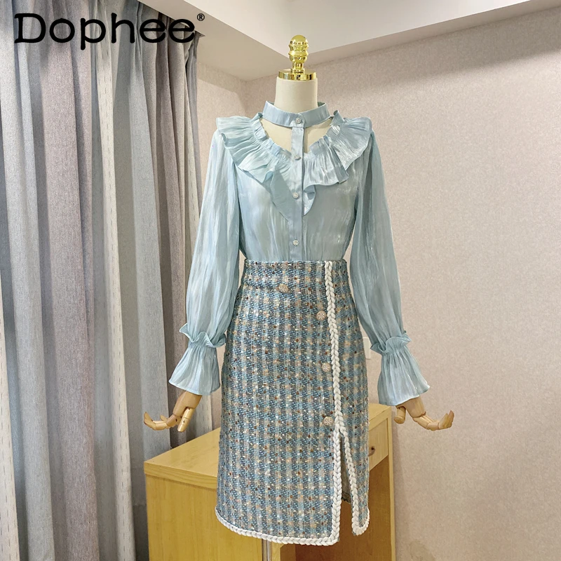 

Женский костюм из двух предметов, рубашка с пышными рукавами и оборками и юбка миди из твида с высокой талией на осень и зиму