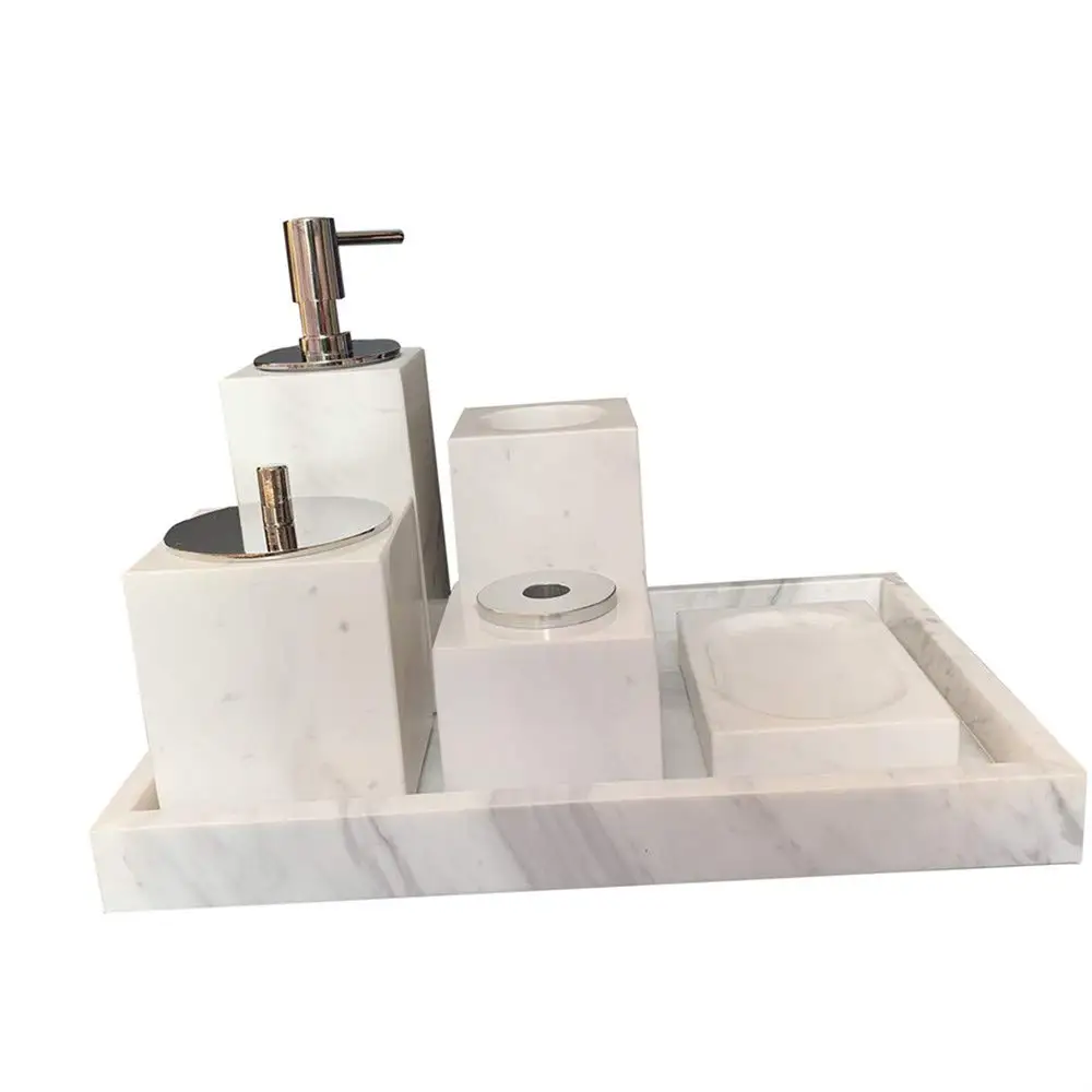 Набор аксессуаров для ванной комнаты