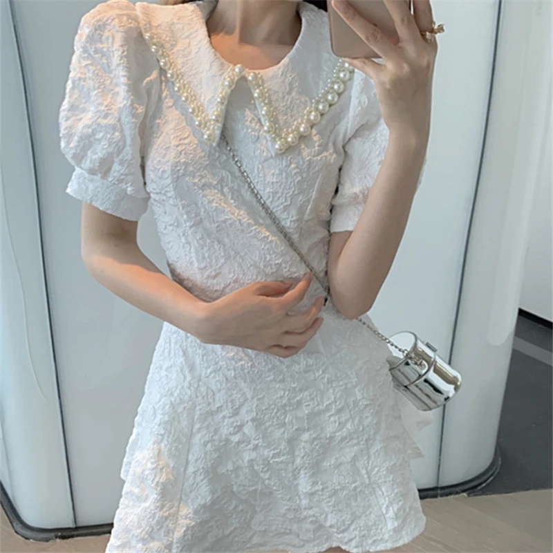 

Новинка лета 2020, французское темпераментное платье с жемчужным воротником для куклы, обтягивающее платье с пузырьковым рукавом A826