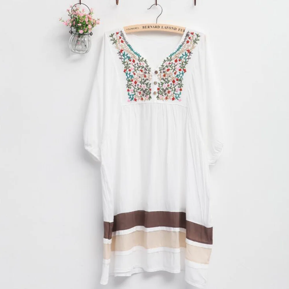 Платье женское пляжное с вышивкой свободный сарафан рукавом до локтя и цветочной