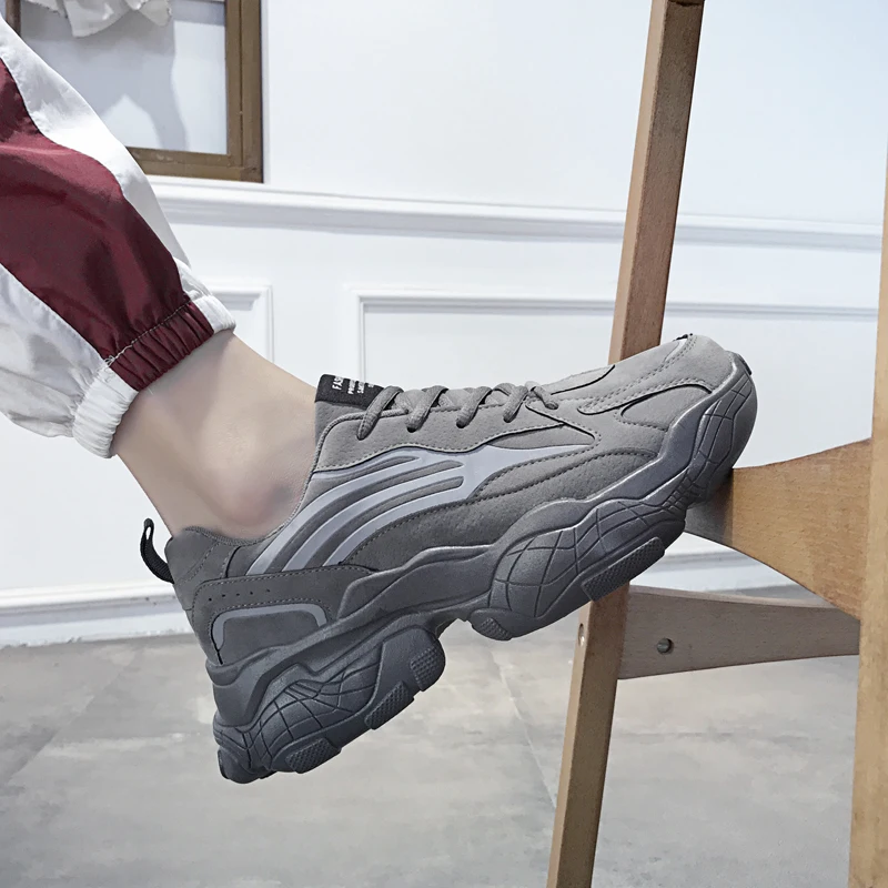 

Fashion Men Sneakers Casual Shoes Men Breathable Retro Couple Sneakers Chunky Dad Shoes Male Walking Trainer Outdoor Unisex