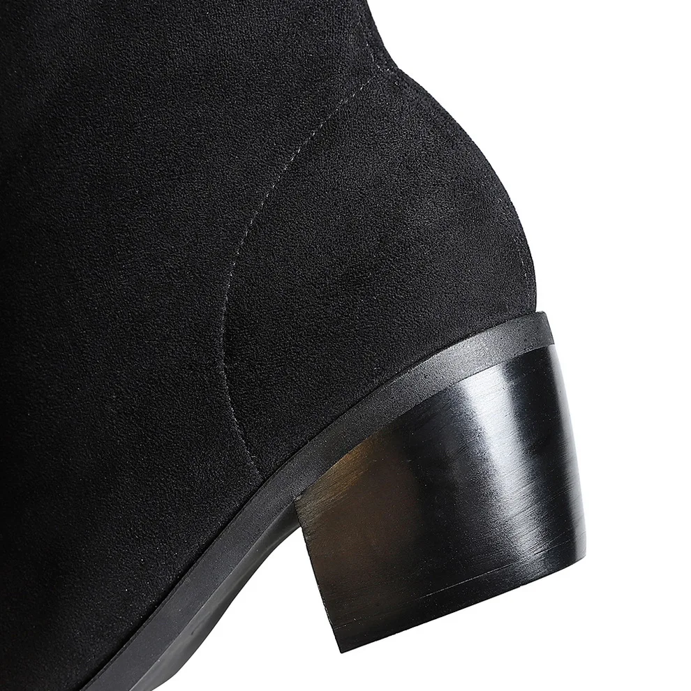 2021 New Winter Fashion Women Pointed Toe Zippers Flock Boots Medium Heels Short Boots Black Ankle Boots Ladies Valentine Shoes