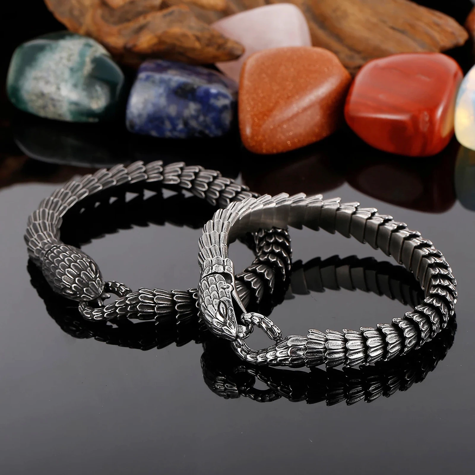 

Punk Vintage Animal Snake Head Charm Bracelet Men Women Stainless Steel Matte Viper Snake Blessing Biker Pulsera Bangle Jewellry