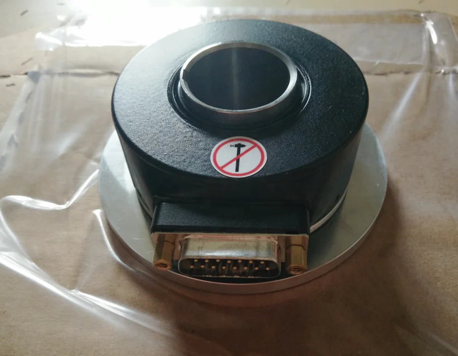 

Elevator encoder AAA633W1/RI7610000X2X104