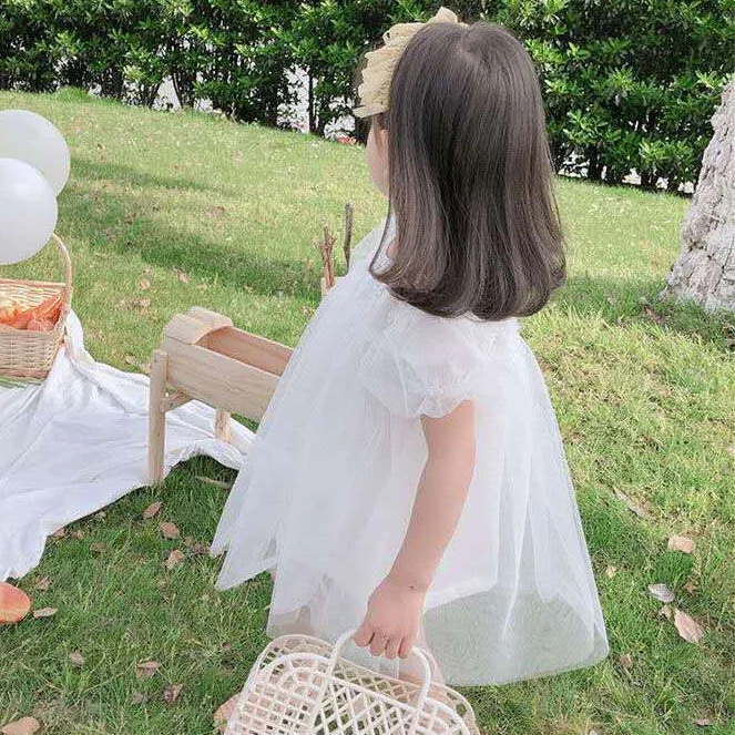 

Fancy Childhood White Puff Sleeve Kids Dresses for Girls Spring Child Sweet Princess Gauze Toddler Tulle Dress Baby Girl Clothes