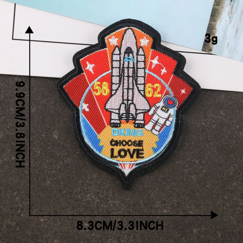 

Embroidery Patch Cloth Sticker Embroidered Astronaut Printed Embroidered Badge Embroidery Patch Iron on Patches Parches