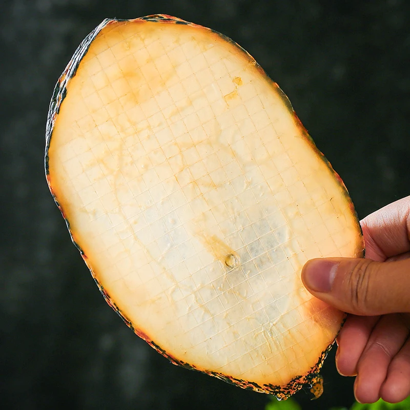 

NATURAL SUN DRIED CONCH SLICES