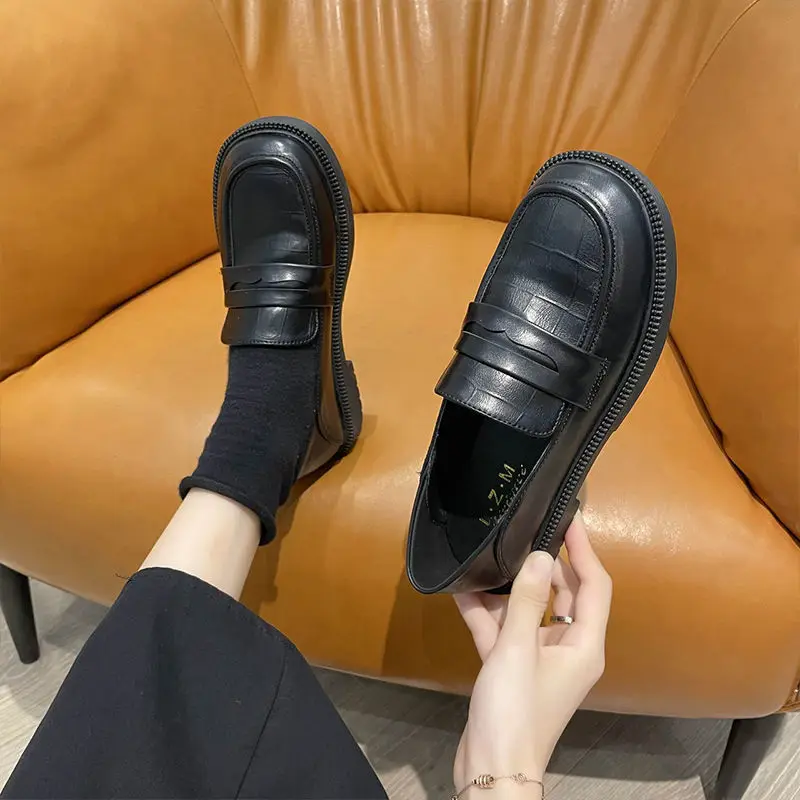 

2021 Autumn New Women's British Style Round Toe Wedge Low-heeled Oxford Shoes Women's Shoes Versatile Comfortable Casual Shoes