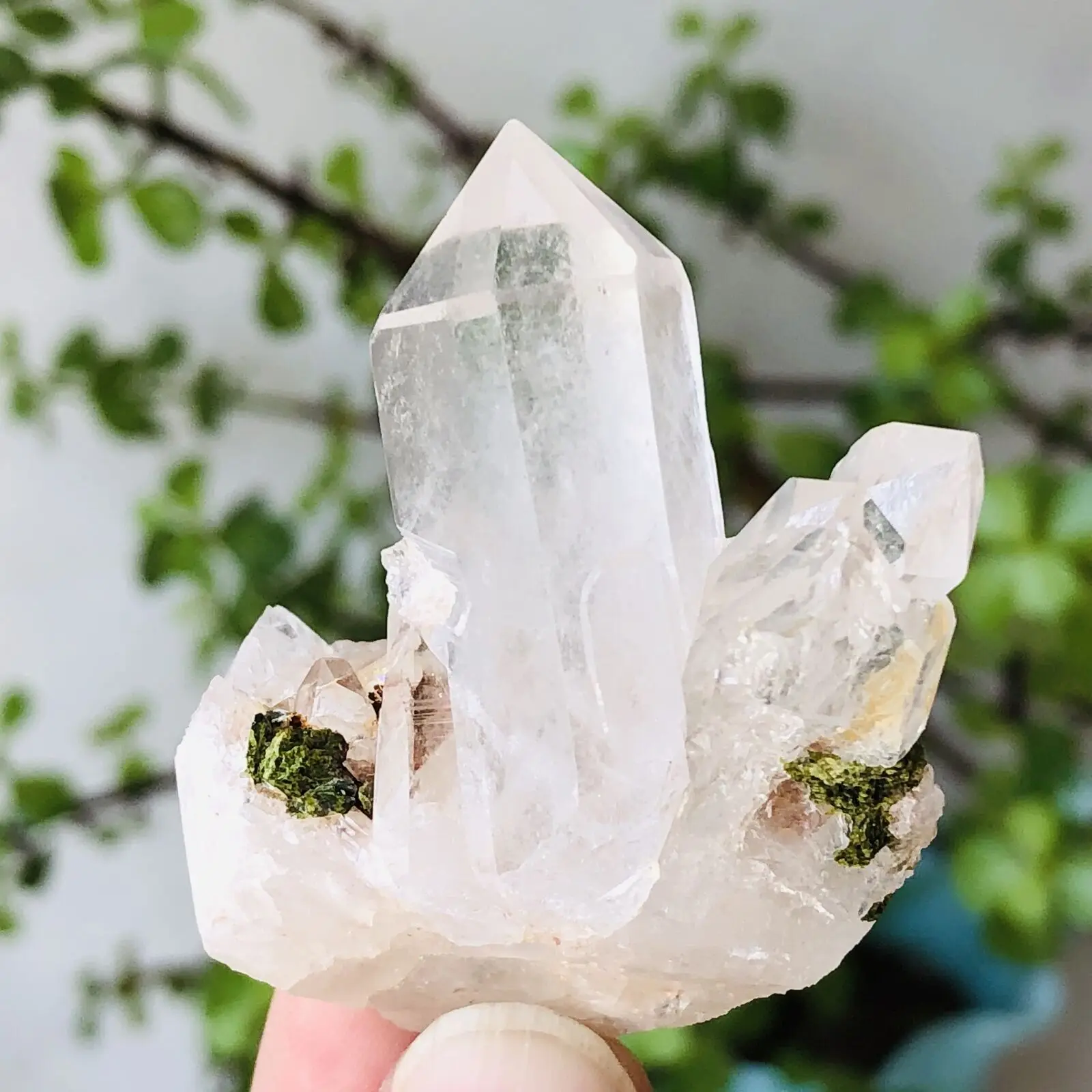

Natural transparent quartz crystal cluster point mineral specimen healing