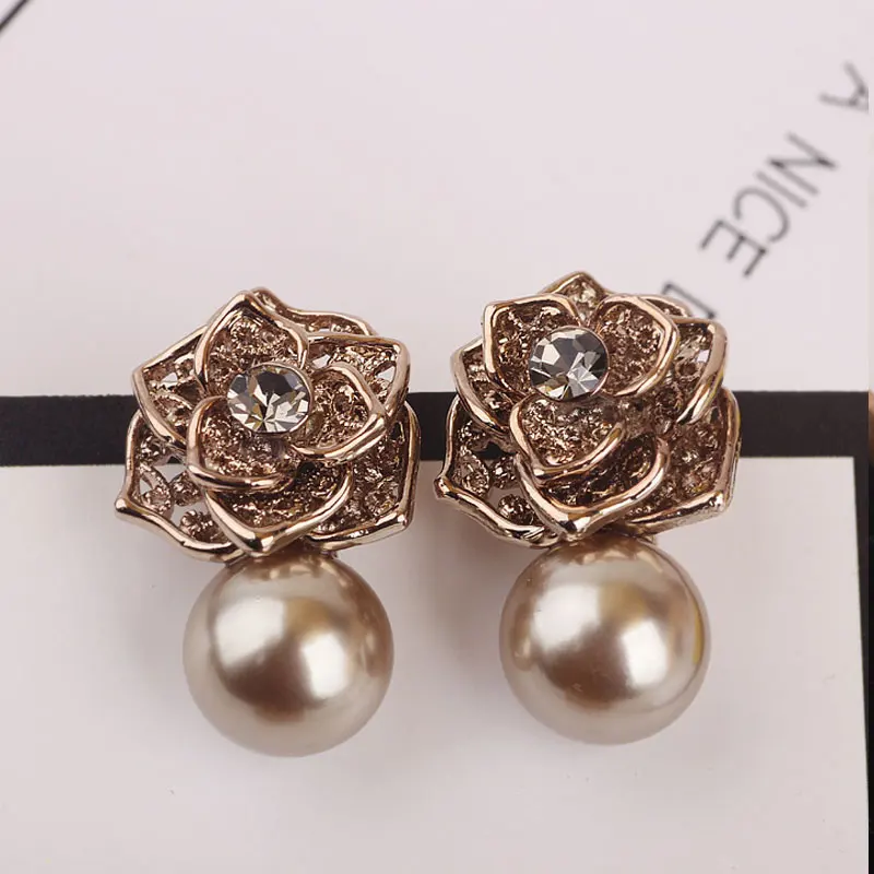 Женские серьги Boucles d'oreille модные с цветами и жемчугом из гипоаллергенного