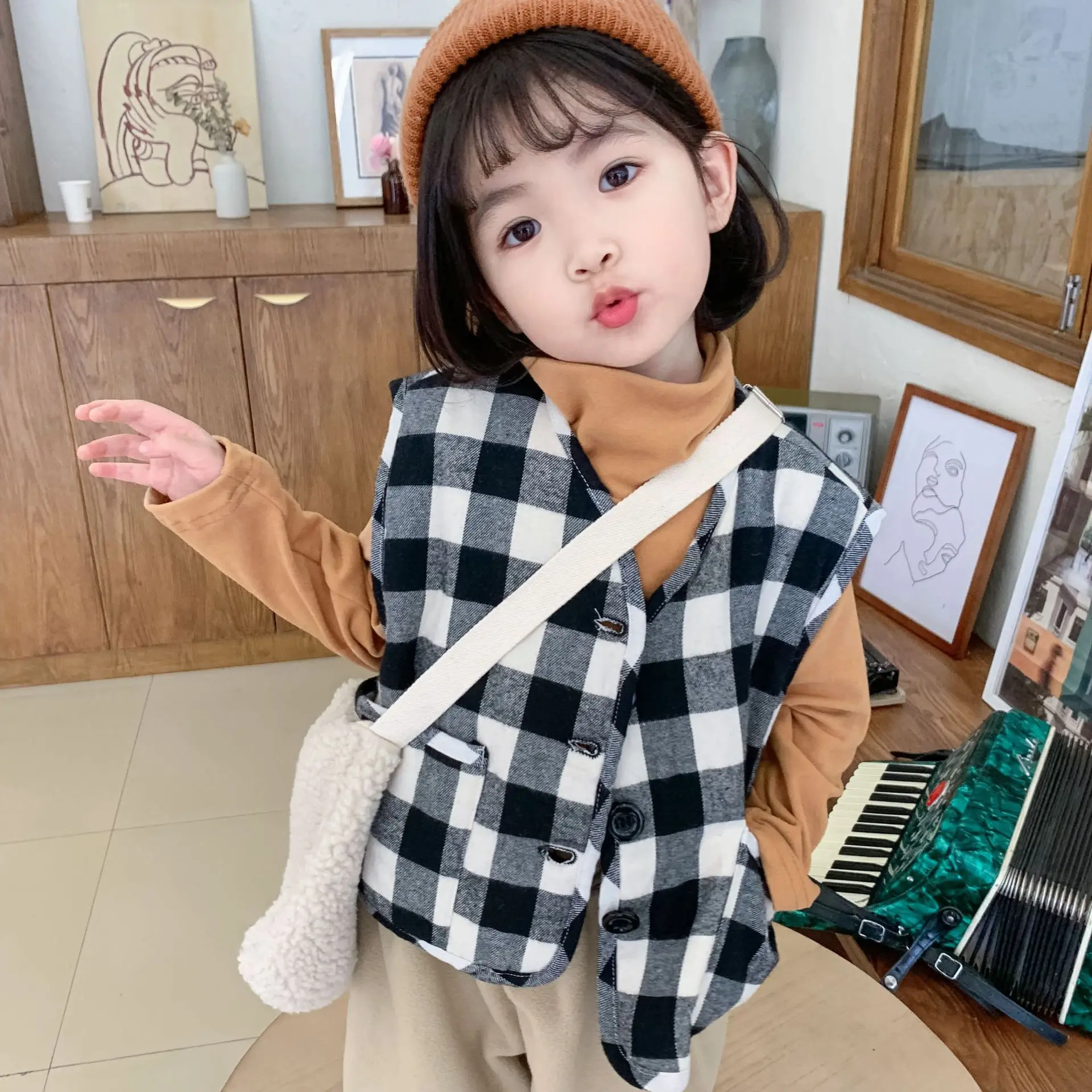 

Новинка 2019, зимняя детская одежда в Корейском стиле, детские жилеты, хлопковый клетчатый жилет для мальчиков и девочек, милый жилет для мале...