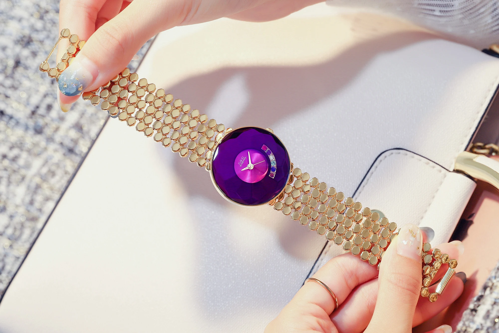 Женские часы известного роскошного бренда 2022 женские фиолетовые наручные из