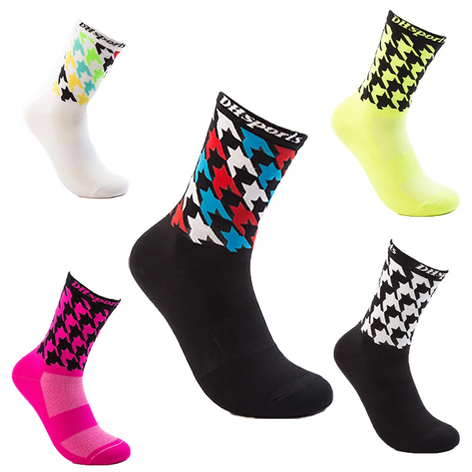 

KoKossi Professional Cycling Sports Socks Strong Durable Breathable Harmless Skin-friendly Comfortable Basketball Running Sports